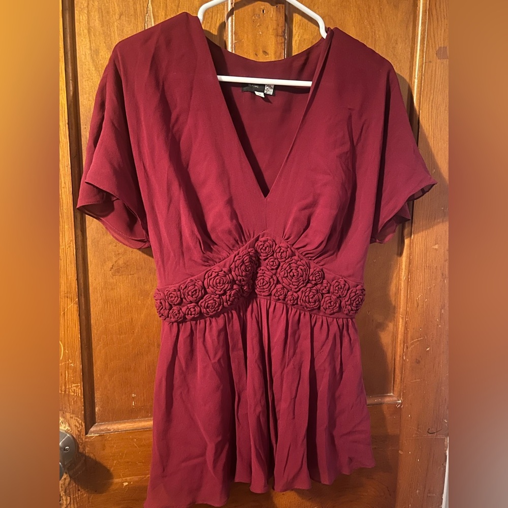 Classic Saks Fifth Avenue Burgundy V-Neck Top